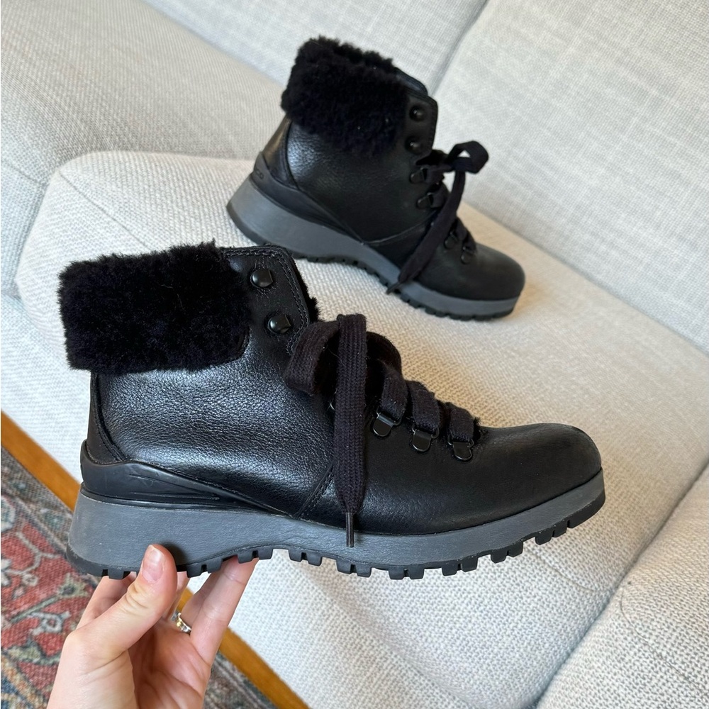 Bionic Women's Black Leather Boots Size 7.5 - Picture 2 of 10